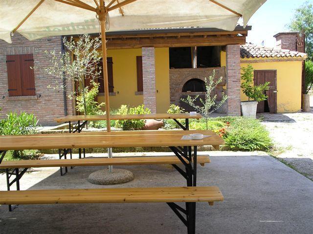 Agriturismo Corte Ponte Dei Tedeschi Guest House Ostiglia Exterior photo